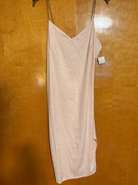 Women’s Charlotte Russe dress pink size XL